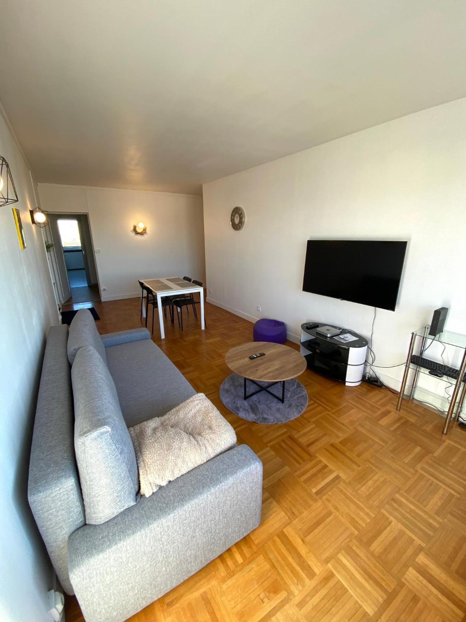 Appartement Jusqu'A 6 Couchages Le Mans Buitenkant foto